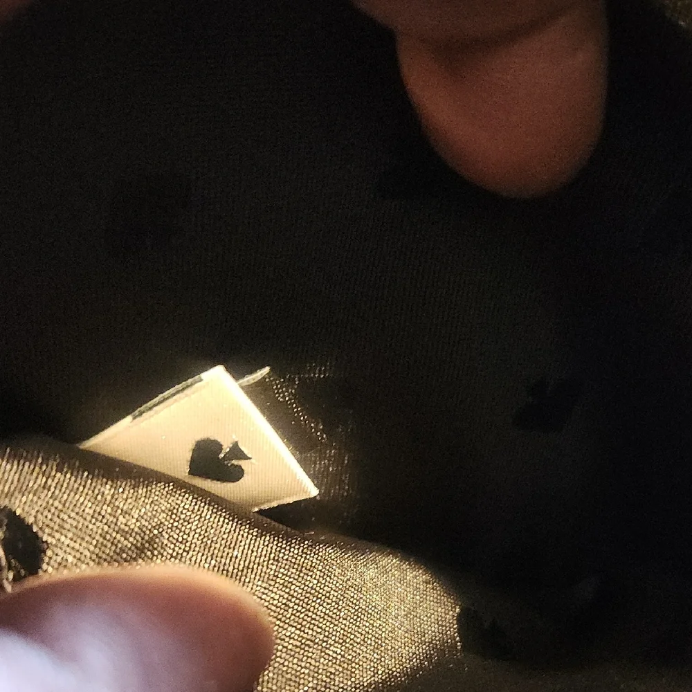 Kate Spade Black & Pink Floral Large Wristlet EUC - Picture 3 of 10